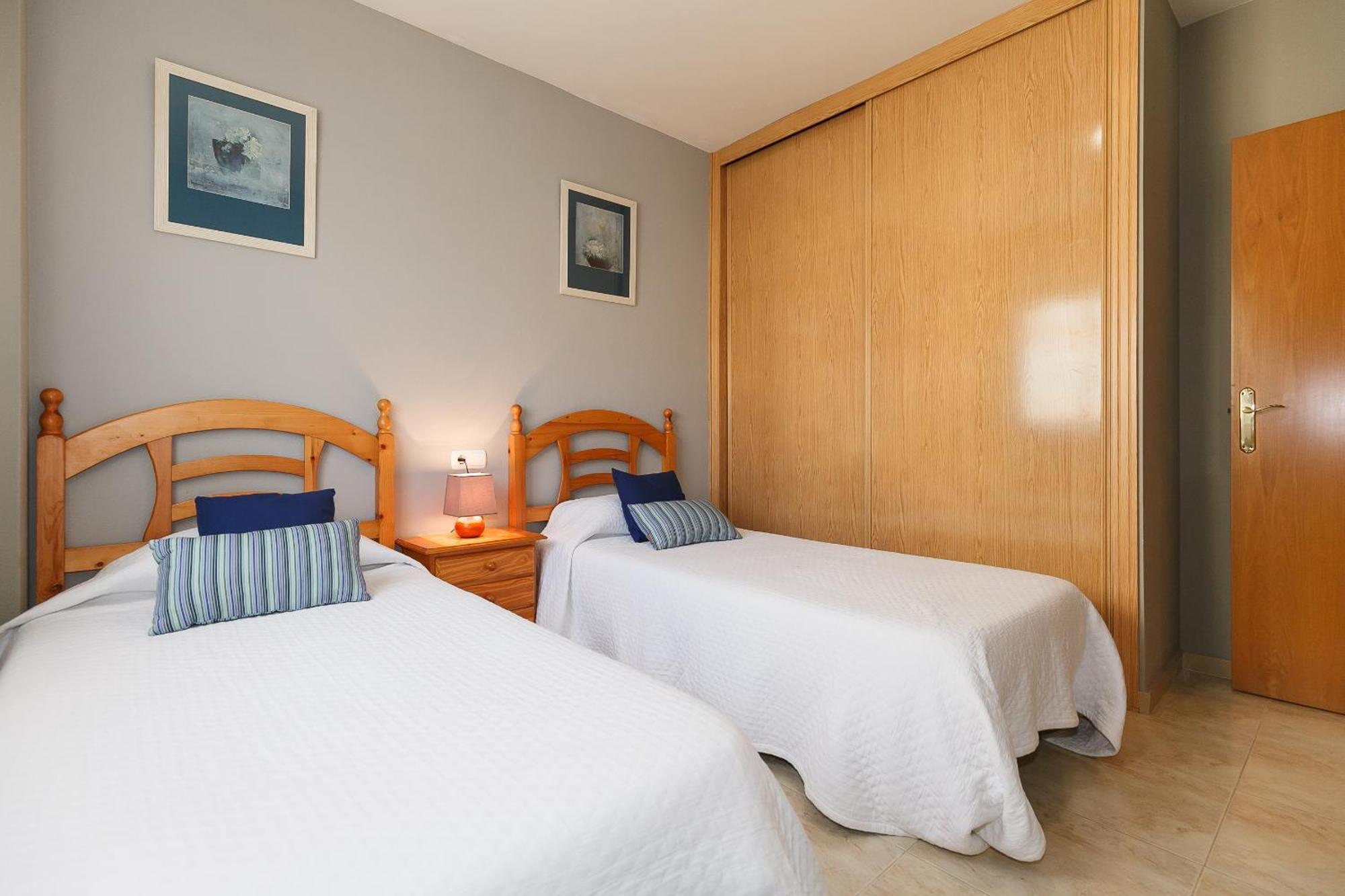 Uhc Golden Pineda Apartments La Pineda Room photo