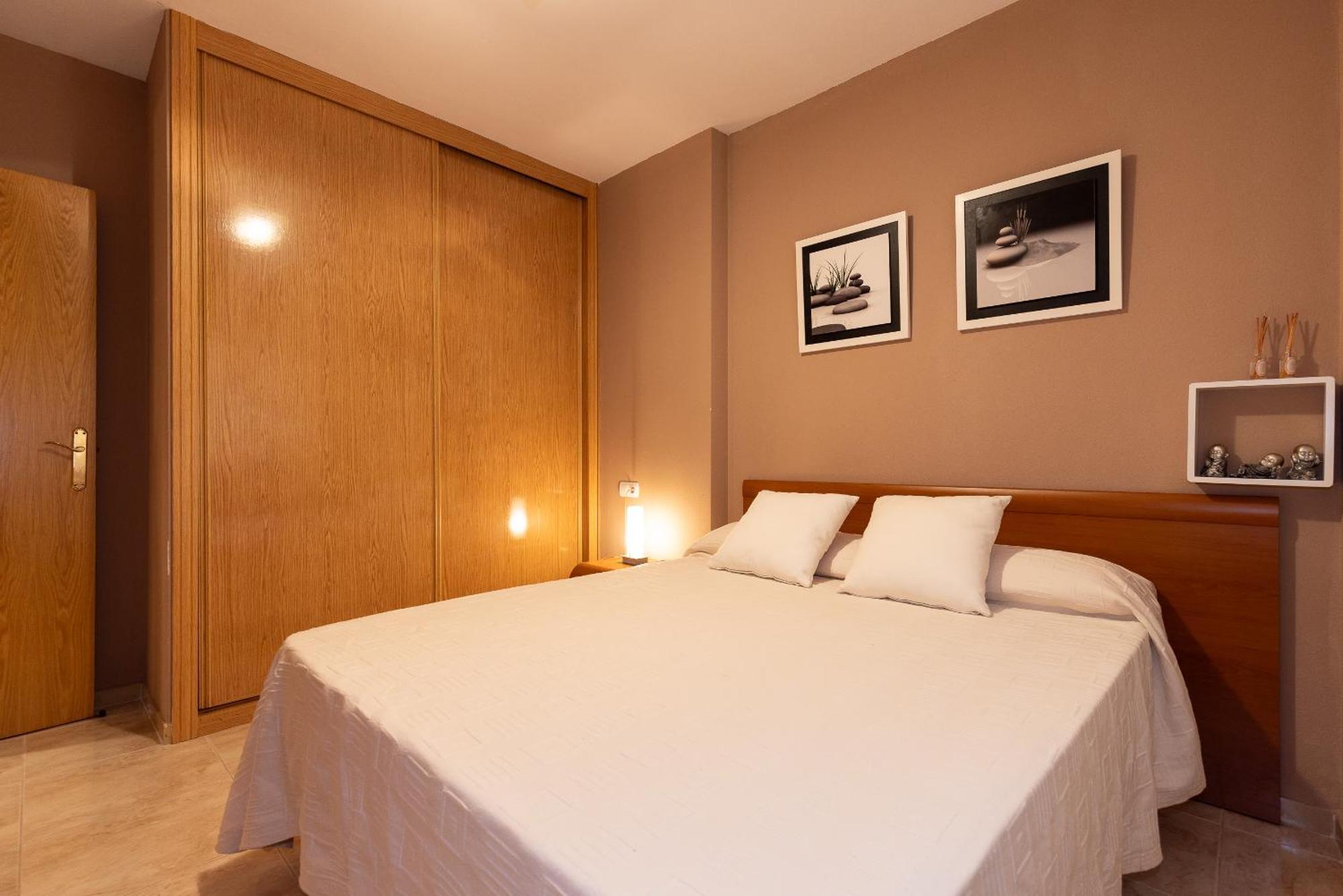 Uhc Golden Pineda Apartments La Pineda Room photo