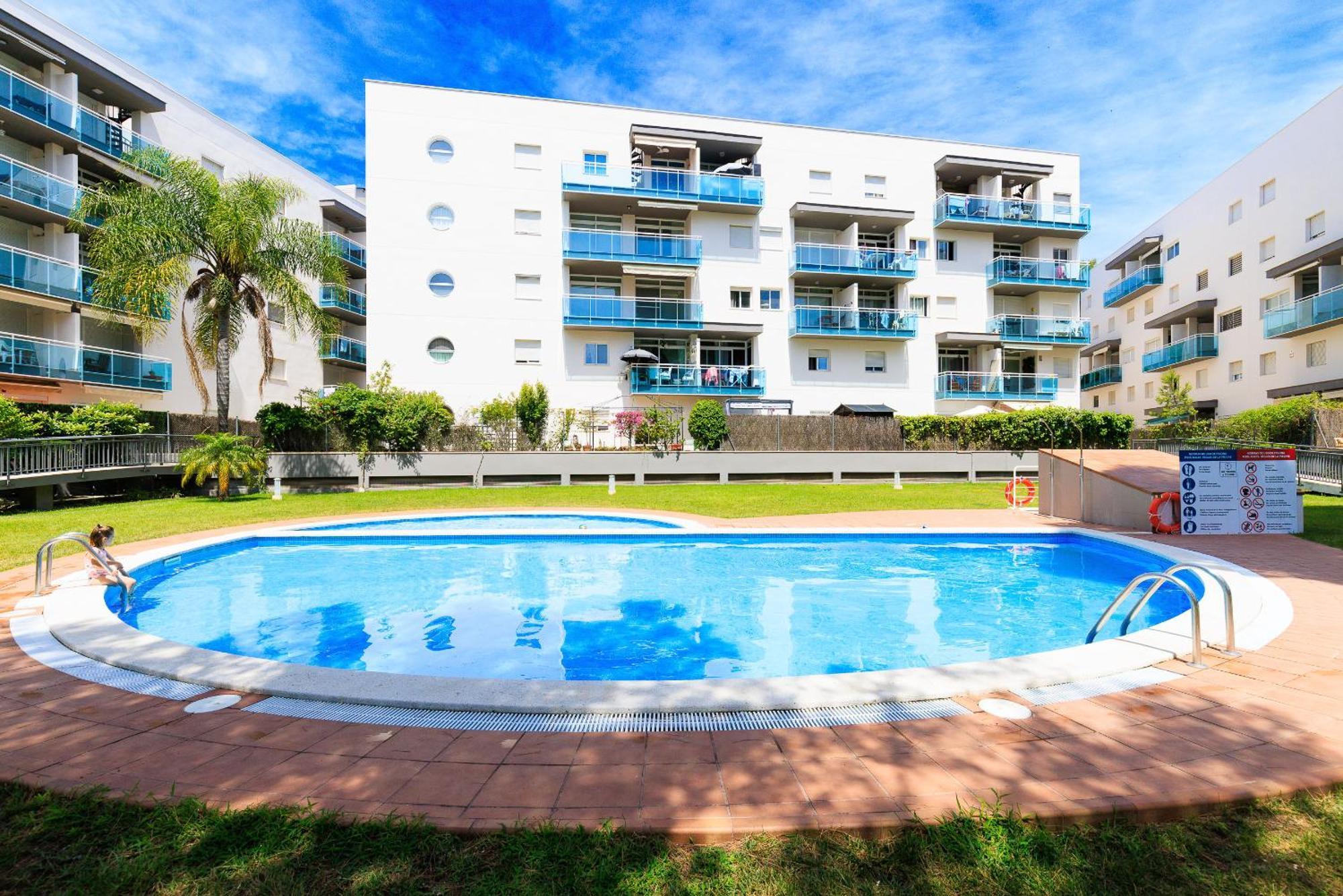 Uhc Golden Pineda Apartments La Pineda Exterior photo