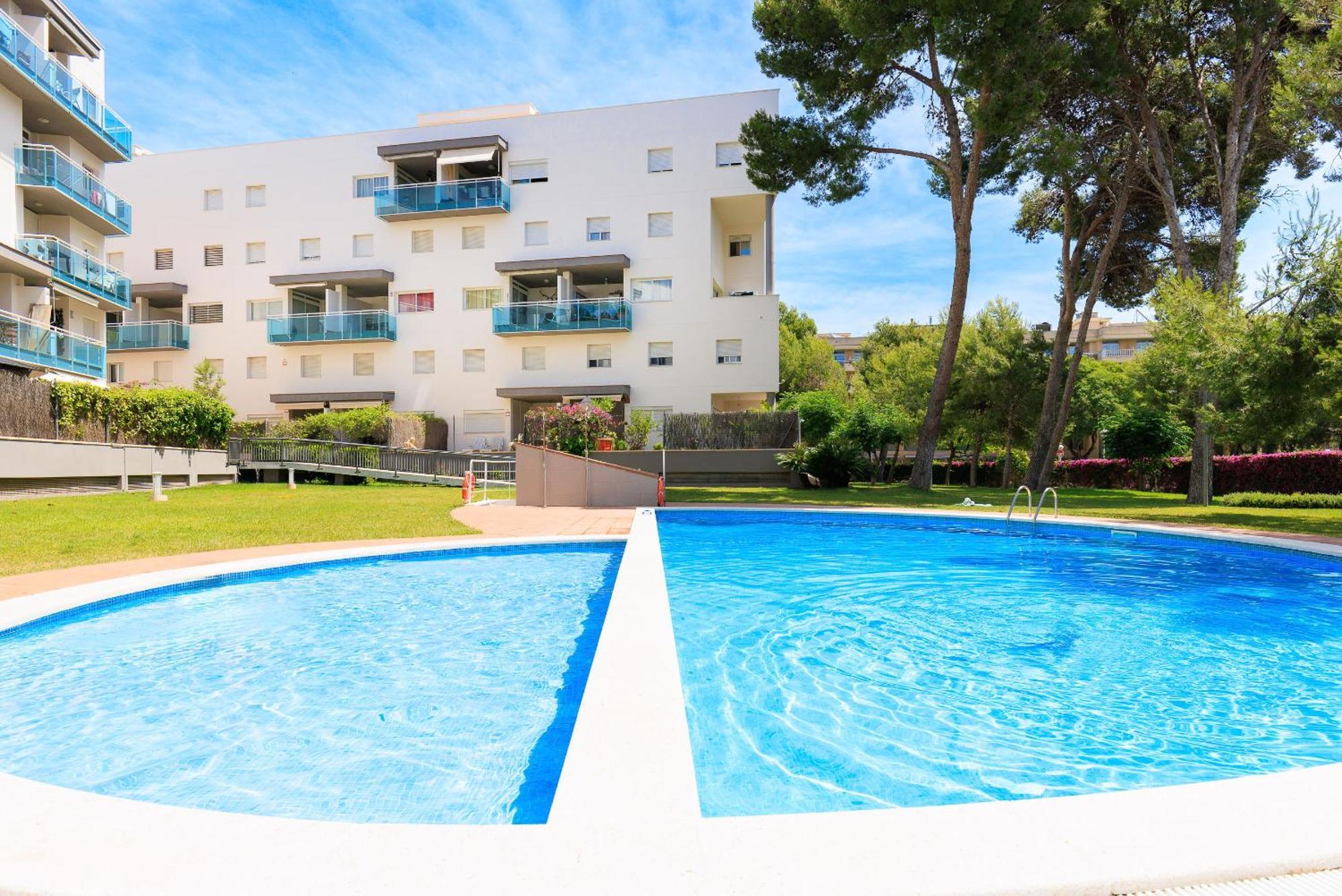 Uhc Golden Pineda Apartments La Pineda Exterior photo